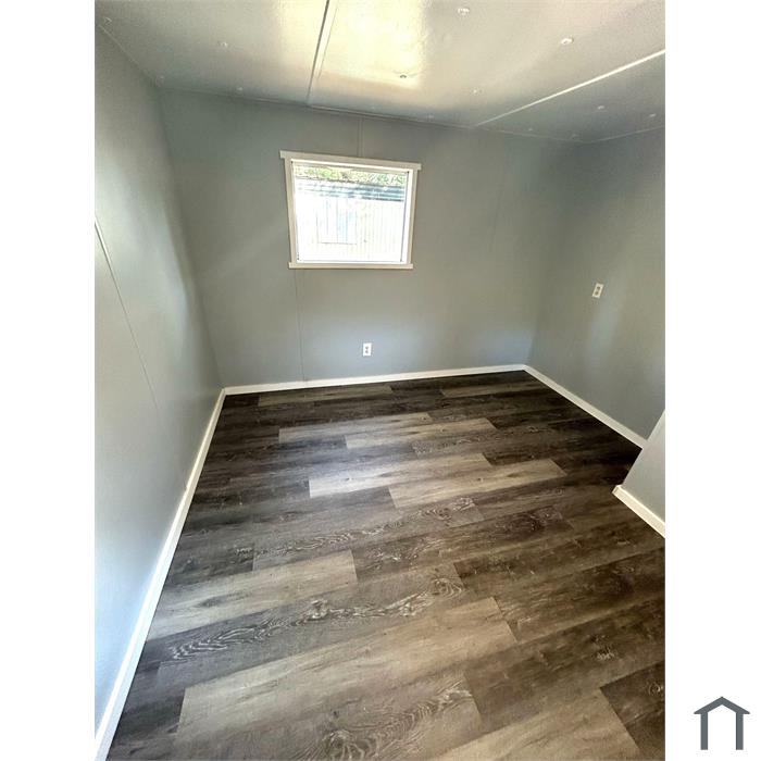 Sterlingwood home photo 2